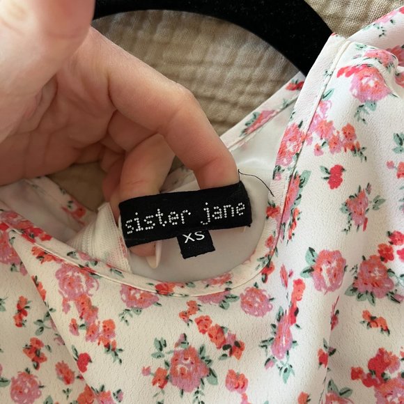Sister Jane City Flowers Midi Dress - Picture 6 of 9